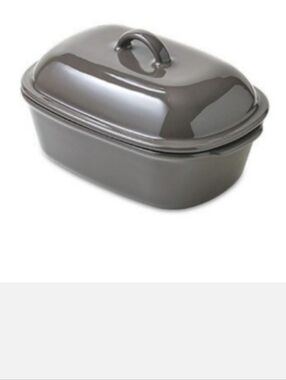 Pampered Chef Mini Gray Deep Covered Baker Dish - New In Box!